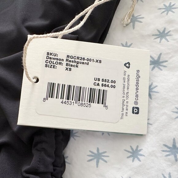 Carve Designs Dawson Rashguard Swim Top in Black - Picture 6 of 14